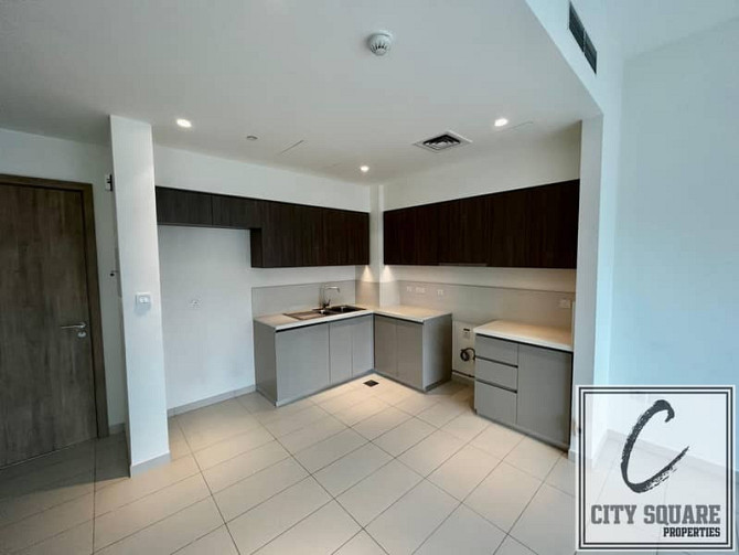 Book Now Spacious Luxury 1Bhk Available Family Building Интернешнл Сити - изображение 4