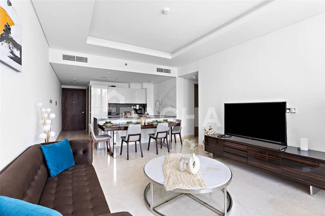 Fully Furnished / Burj VIEW / Luxury apartment Business Bay - photo 2