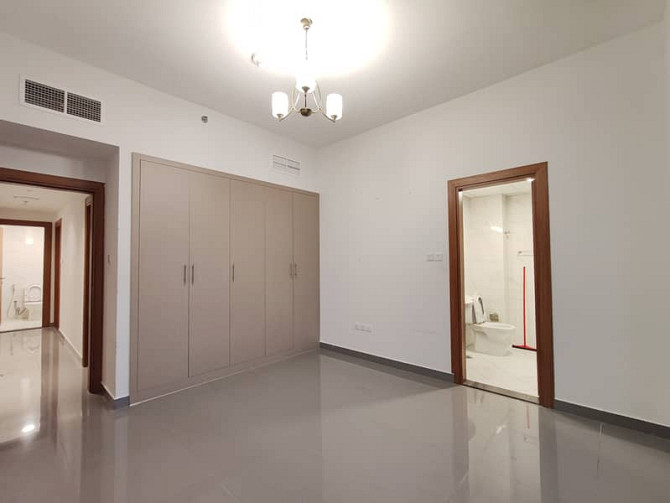 LIKE A BRAND NEW ELEGANT 2BHK WITH CLOSED KITCHEN HAVING GYM,POOL AND PARKING. Al Warqaa - photo 7