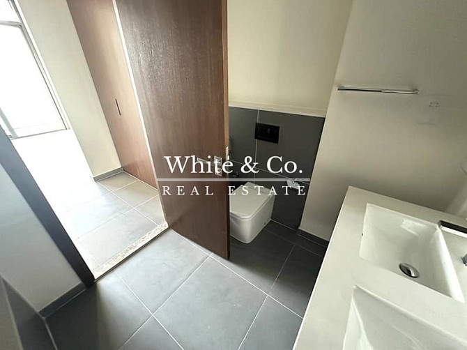 Full Water View | Available | Maids Room Dubai Creek Harbour - photo 2
