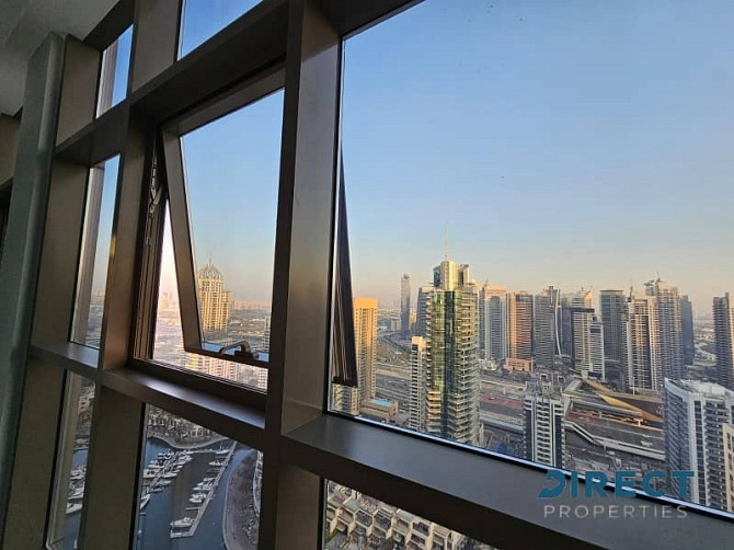 Luxurious Unit | Magnificent Views | Large Spacious Layout Dubai Marina - photo 1