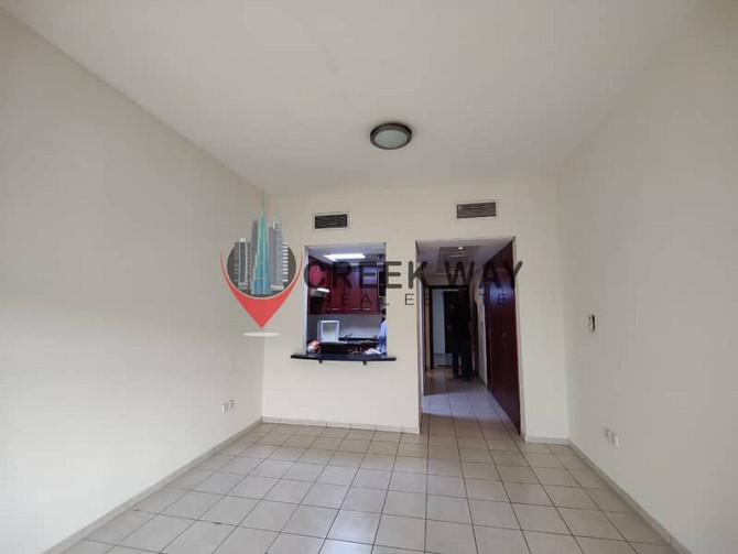 Vacant and Spacious Studio for Rent Discovery Gardens - photo 5