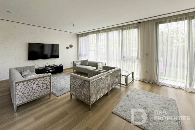 Sea View-Beachfront Living-Luxury 1BR-Furnished Дубай Крик Харбор - изображение 1