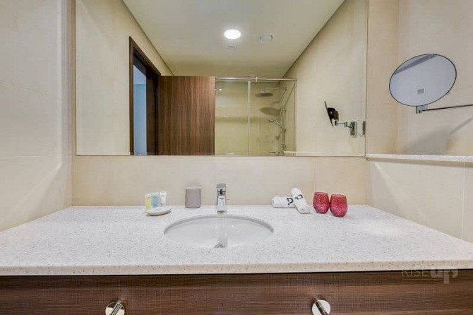 Captivating |  Full Sea View | Luxury Living Dubai Media City - photo 8