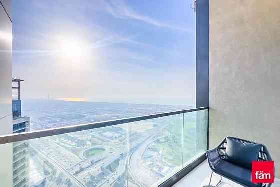 Burj Khalifa View | Chiller Free | Bright Spacious Мохаммед Бин Рашид Сити