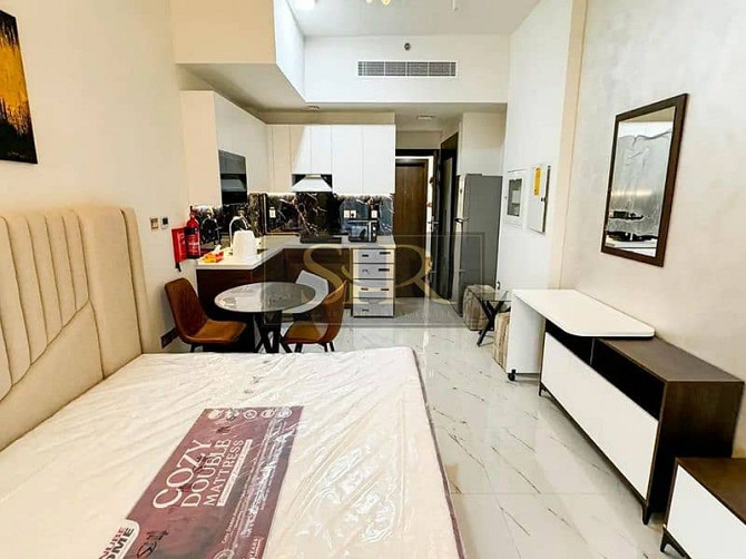 Brand New | Mid Floor | Fully Furnished Arjan - photo 3