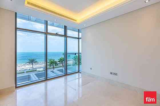 Beachfront | Luxury 2BR | Full Sea View Палм Джумейра