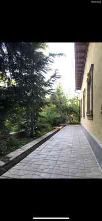 2-этажный, 14 комнатный дом, 1000 м², И. Сомони Dushanbe