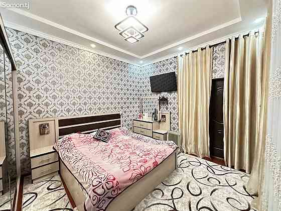 2-этажный, 8 комнатный дом, 250 м², 91 мкр вазорати мехнат Ориёнбонк Душанбе