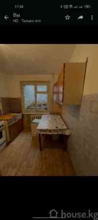 1-комн. кв., 31 м2, 1 этаж, Бишкек, 8 м-н, 8 мкр дом 40 40/ул.Жукеева Пудовкина ул Саманчина Bishkek