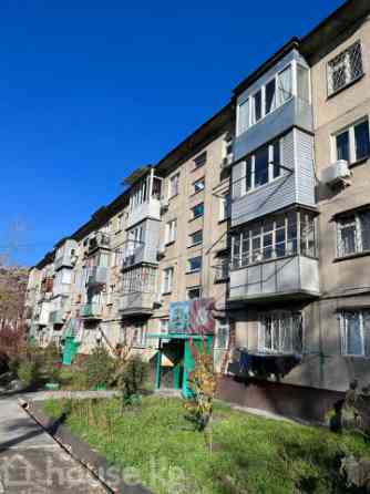 1-комн. кв., 32 м2, 1 этаж, Бишкек, Юг-2 м-н, Элебаева/Кулатова Bishkek