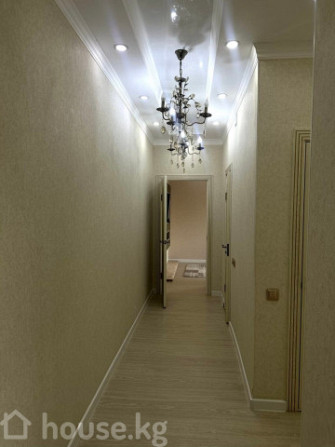 1-комн. кв., 54 м2, 2 этаж, Бишкек, Сквер Тоголок Молдо Bishkek - photo 4