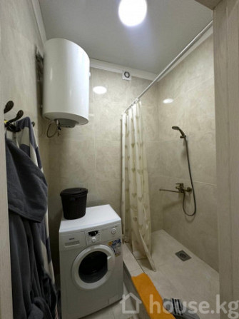 1-комн. кв., 54 м2, 2 этаж, Бишкек, Сквер Тоголок Молдо Bishkek - photo 7