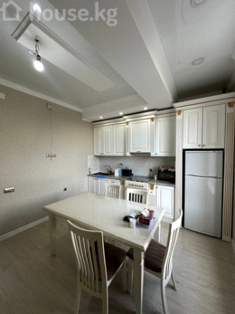 1-комн. кв., 54 м2, 2 этаж, Бишкек, Сквер Тоголок Молдо Bishkek - photo 6