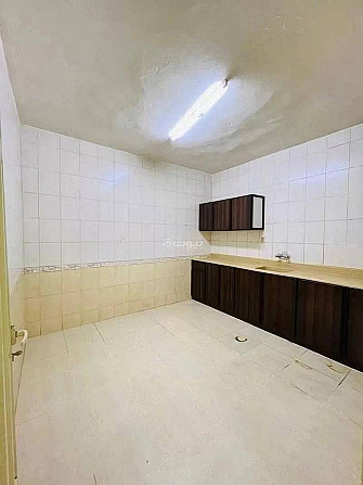 2 Room Apartment For Rent on Prince Abdulmajeed Street, Al-Khobar Аль-Хубар - изображение 6
