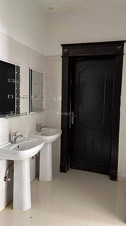4 Rooms Apartment For Rent on Street 20, Riyadh Эр-Рияд - изображение 2