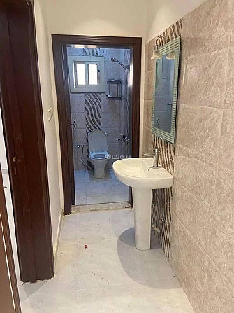 2 Bedroom Apartment For Rent on Al Hamra Street, Jeddah Джидда - изображение 3