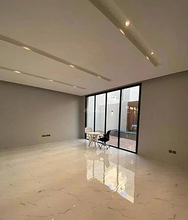 6 Rooms Villa For Rent on 15 Street, Riyadh Riyadh - photo 4