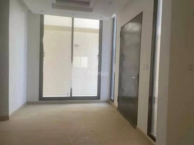 13-Room Villa For Rent on 15 Street, Riyadh Эр-Рияд - изображение 1