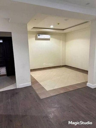 5 bedrooms for rent north of Riyadh Riyadh - изображение 2