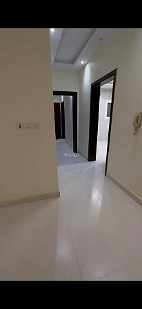 5 Rooms Apartment For Sale in 'Aqabah Ibn Othman Ibn Khalda Street, Riyadh Эр-Рияд - изображение 1