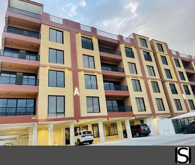 Bedroom Apartment For Sale in Al Hamra, Al Khobar Al Khobar - изображение 2