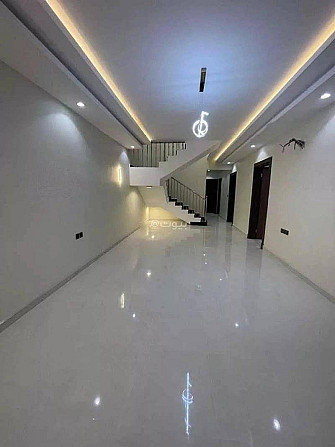 5-Room Apartment for Sale on Attah Bin Rabah Street, Al Rahab 2, Jazan Джазан - изображение 2