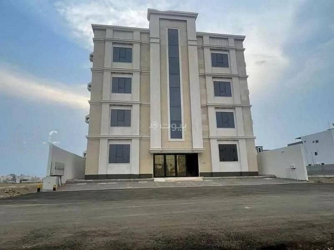 6 Rooms Apartment For Sale in Al Shaate, Jazan City Джазан - изображение 4