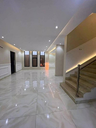 5 Room Villa For Sale on 33 Street, Jeddah Jeddah - photo 2