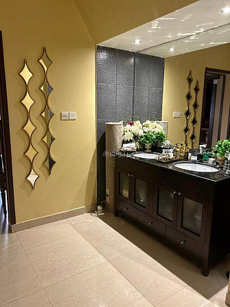5 Rooms Villa For Sale - Abdulrahman Bin Abi Bakr Al-Siddiq Street, Jeddah Джидда - изображение 2