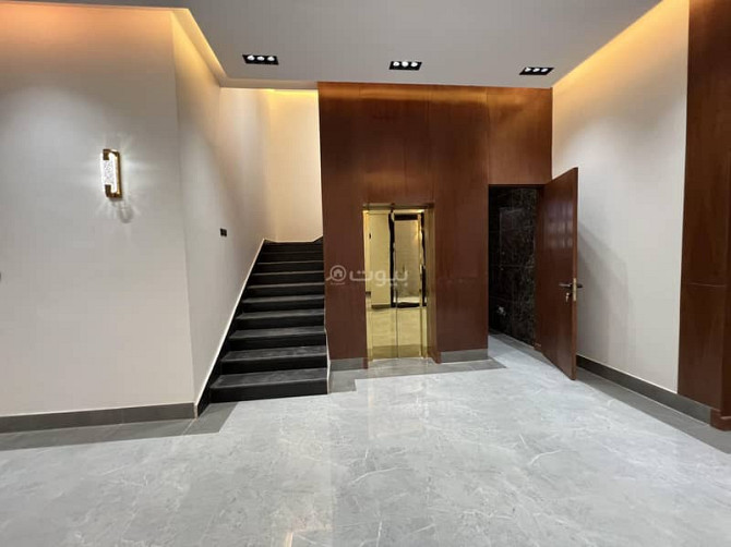 Internal staircase villa with an apartment for sale in Al-Rimal district, east of Riyadh Эр-Рияд - изображение 7