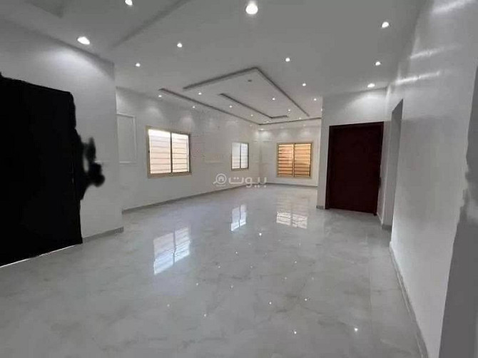 9-Room Villa For Sale on Street 15, Riyadh Эр-Рияд - изображение 3