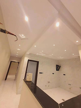 10 Rooms Villa for Sale on Al Tawi Street, Al Rawdah, Riyadh Riyadh - photo 5