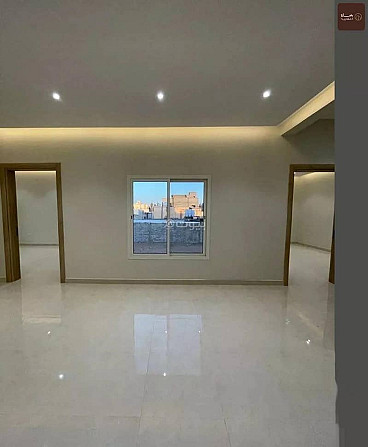 4 Rooms Villa For Sale in Al Hamra Al Shamali, Buraidah Бурайда - изображение 2