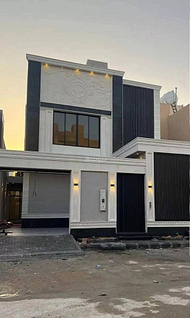 8-Room Villa For Sale on 15 Street, Riyadh Эр-Рияд - изображение 3