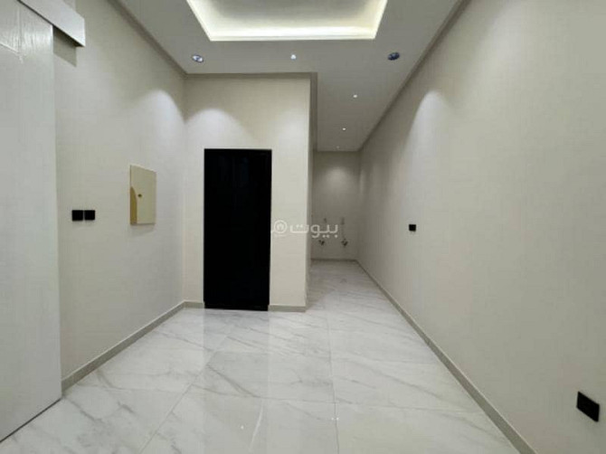 Villa 375 square meters with internal staircase only in Al Qurayyat Эр-Рияд - изображение 3