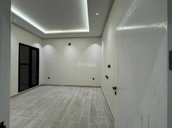 Villa 375 square meters with internal staircase only in Al Qurayyat Эр-Рияд - изображение 2