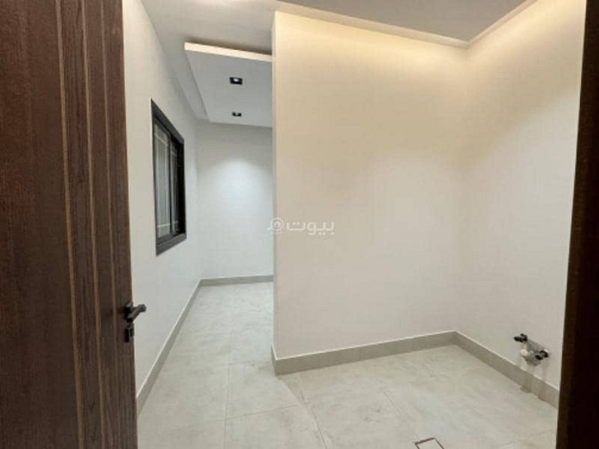 264 meter villa with internal staircase only in Al-Munasiah neighborhood Эр-Рияд - изображение 1