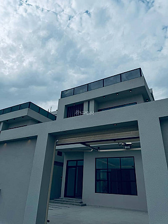 11 Room Villa For Sale on Street 15, Riyadh Riyadh - изображение 1