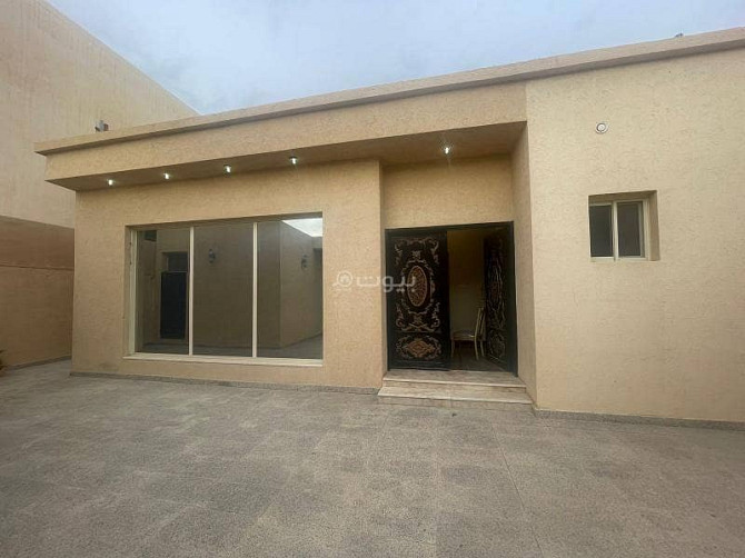 7 Rooms Villa For Sale in Ahmed Al Taibi Street, Riyadh Эр-Рияд - изображение 1
