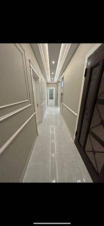 8-Room Floor for Sale in Al Shatee, Jazan Jazan - photo 3