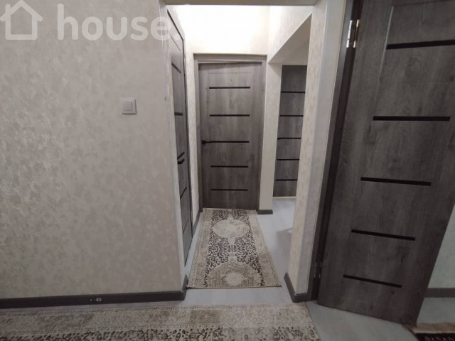 3-комн. кв., 61 м2, 1 этаж, Бишкек, Восток-5 м-н 2/2 Бишкек - изображение 7