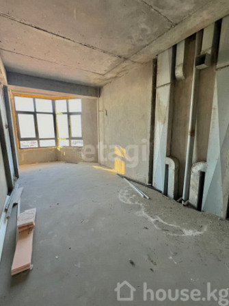 4-комн. кв., 144 м2, 11 этаж, Бишкек, Советская - Скрябина, Медерова, 117 Бишкек - изображение 6