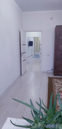 4-комн. кв., 120 м2, 1 этаж, Бишкек, Восток-5 м-н, Восток-5, Кийизбаева 31 Бишкек - изображение 3