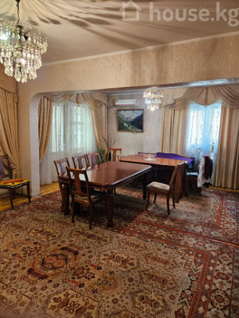 5-комн. кв., 164 м2, 3 этаж, Бишкек, Московская - Белинка Бишкек - изображение 1