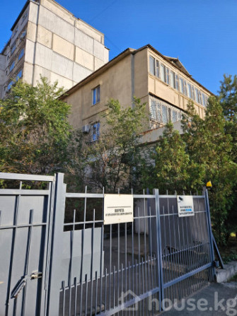 5-комн. кв., 144 м2, 3 этаж, Бишкек, Московская - Белинка Bishkek - photo 1