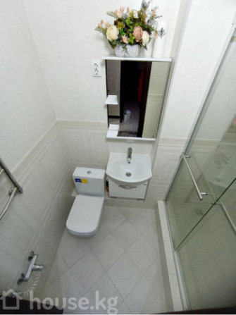 6 и более комнат кв., 193 м2, 9 этаж, Бишкек, 12 м-н Bishkek - photo 4
