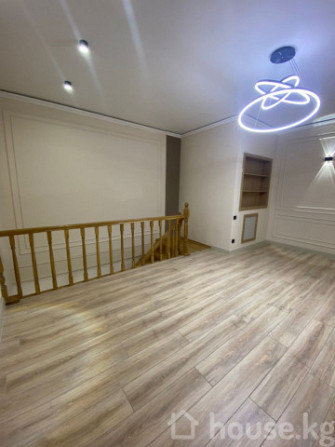 6 и более комнат кв., 280 м2, 7 этаж, Бишкек, Академия Наук Bishkek - photo 4