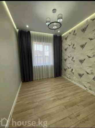 Дом, 3-комн., 55 м2, Бишкек, Пишпек ж/м Bishkek
