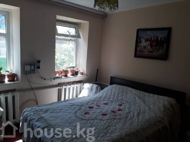 Дом, 3-комн., 65 м2, Бишкек, Аламединский рынок Бишкек - изображение 4
